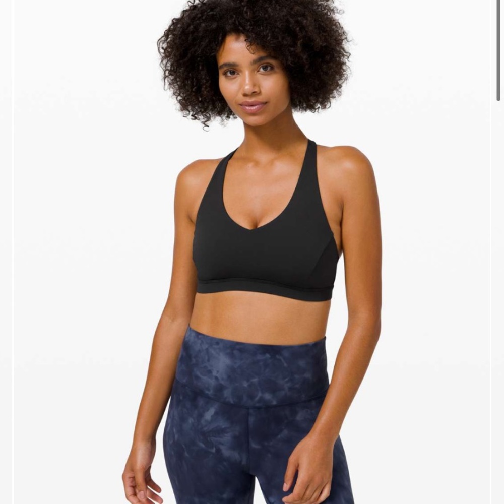 NWT lululemon Arise Bra C/D Black Size 4
